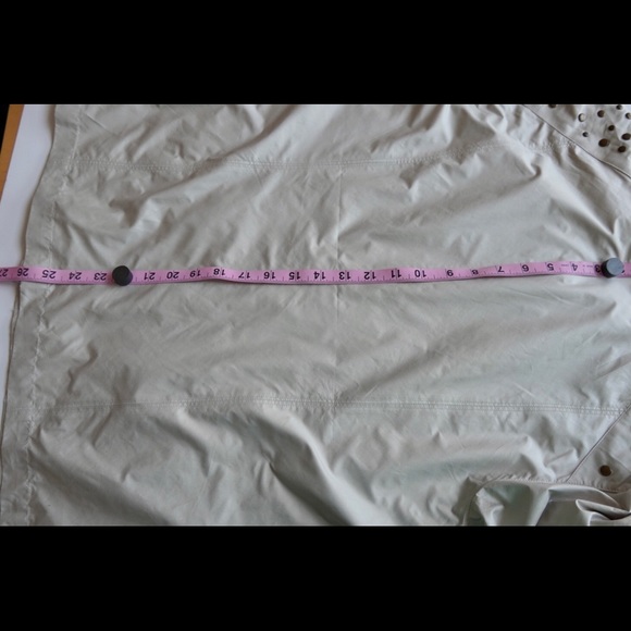 Chico’s Zenergy beige polyester and nylon jacket. NWT. Size 3 = size 16. - Picture 10 of 11